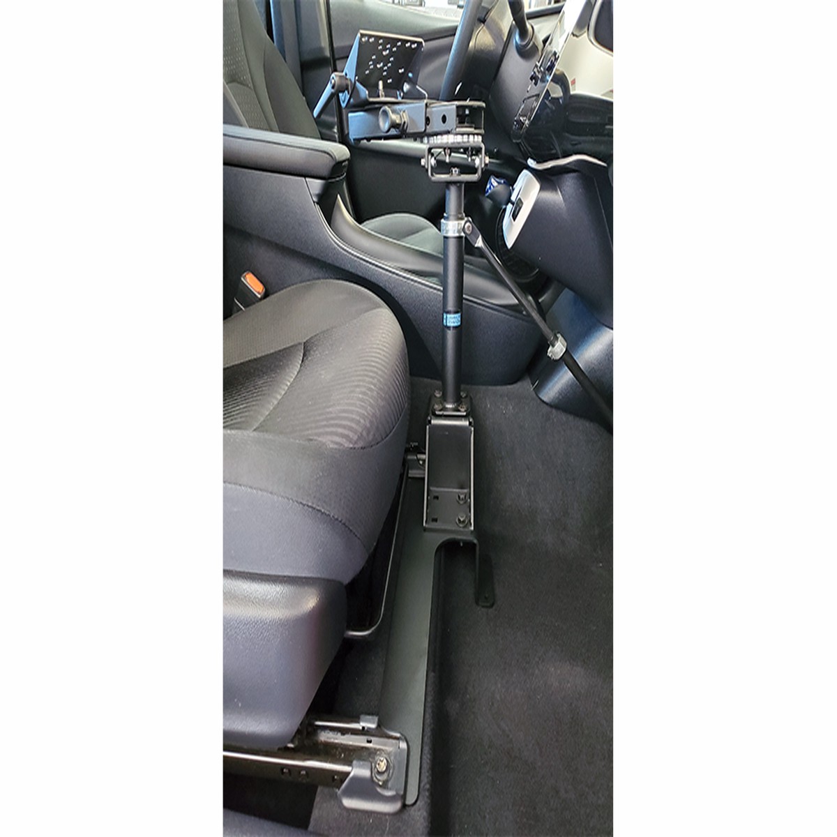 2015-toyota-prius-vehicle-base-7160-1611-7160-1611