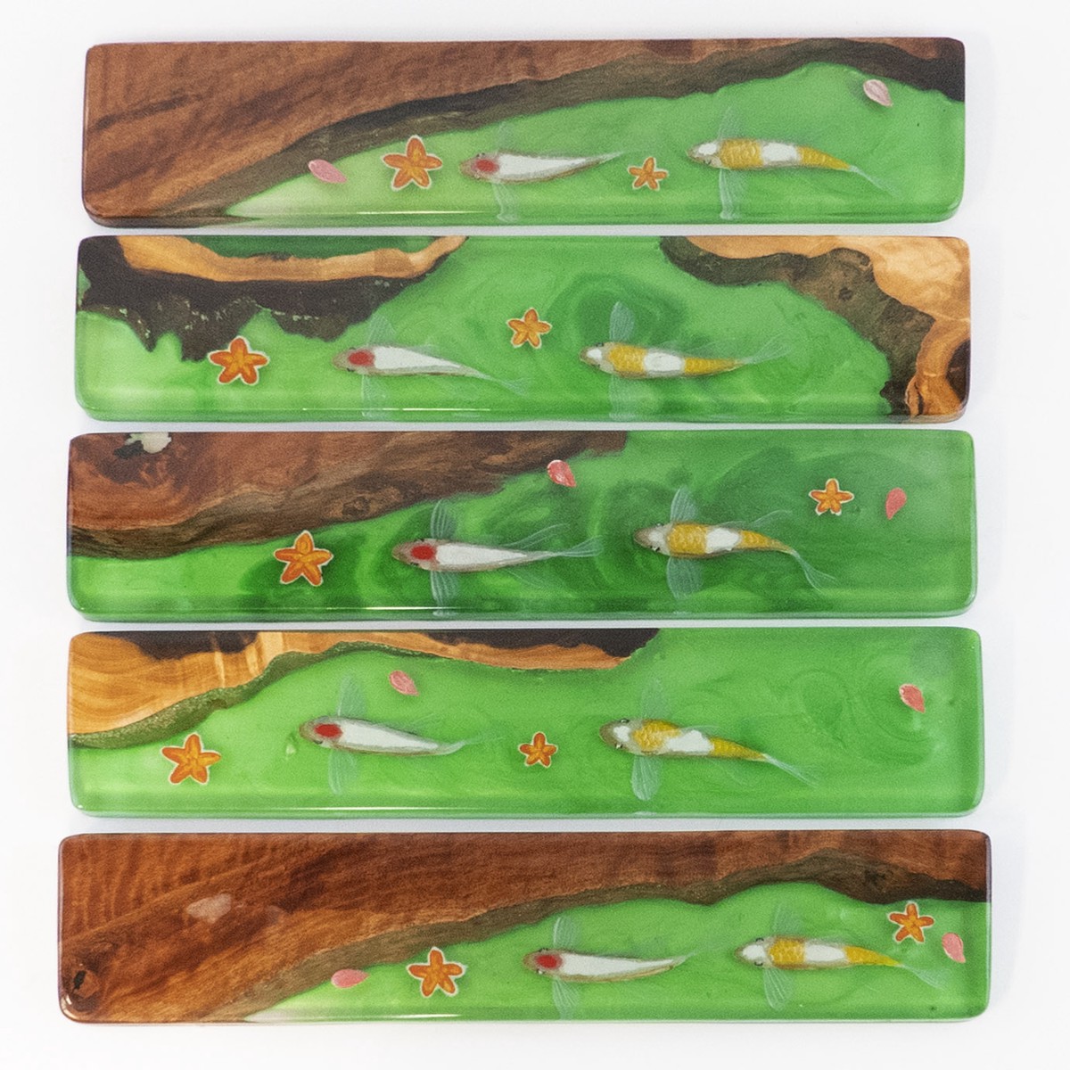 resixteen-green-koi-handcrafted-artisan-wrist-rest-wood-resin-tkl