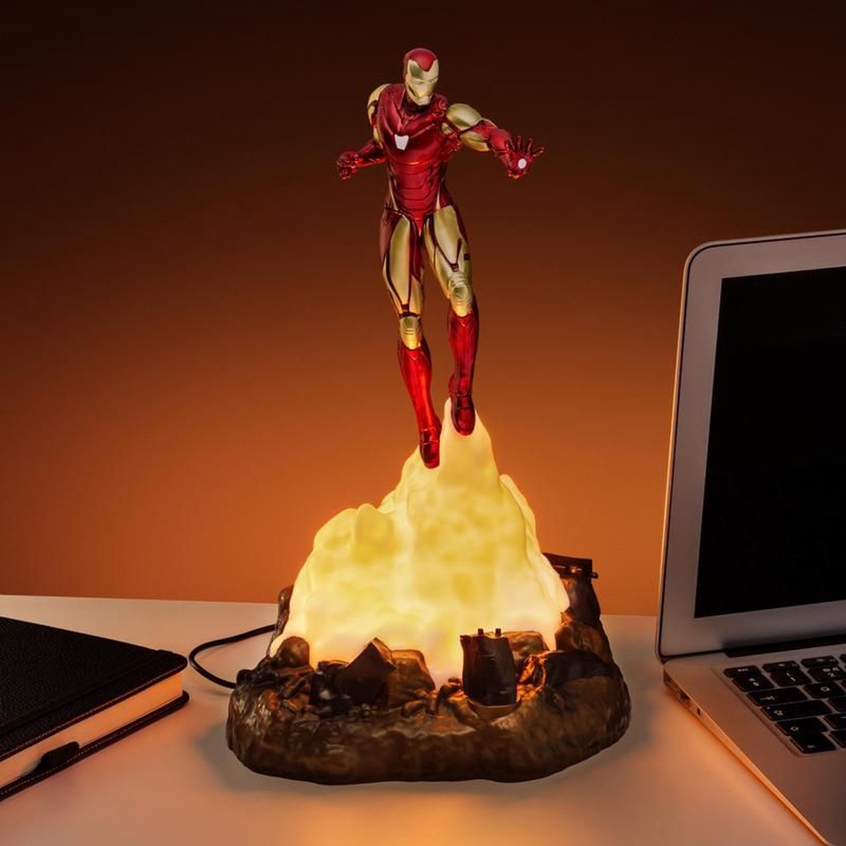 paladone-marvel-iron-man-diorama-light-pp11311msis